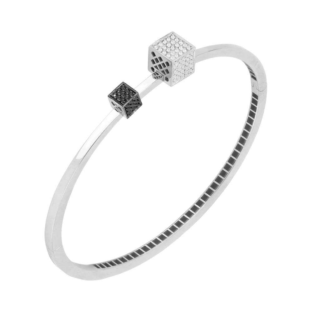 d4b66892-32be-4161-8030-170a3ce770ac