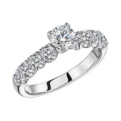 Кольцо из белого золота с бриллиантами