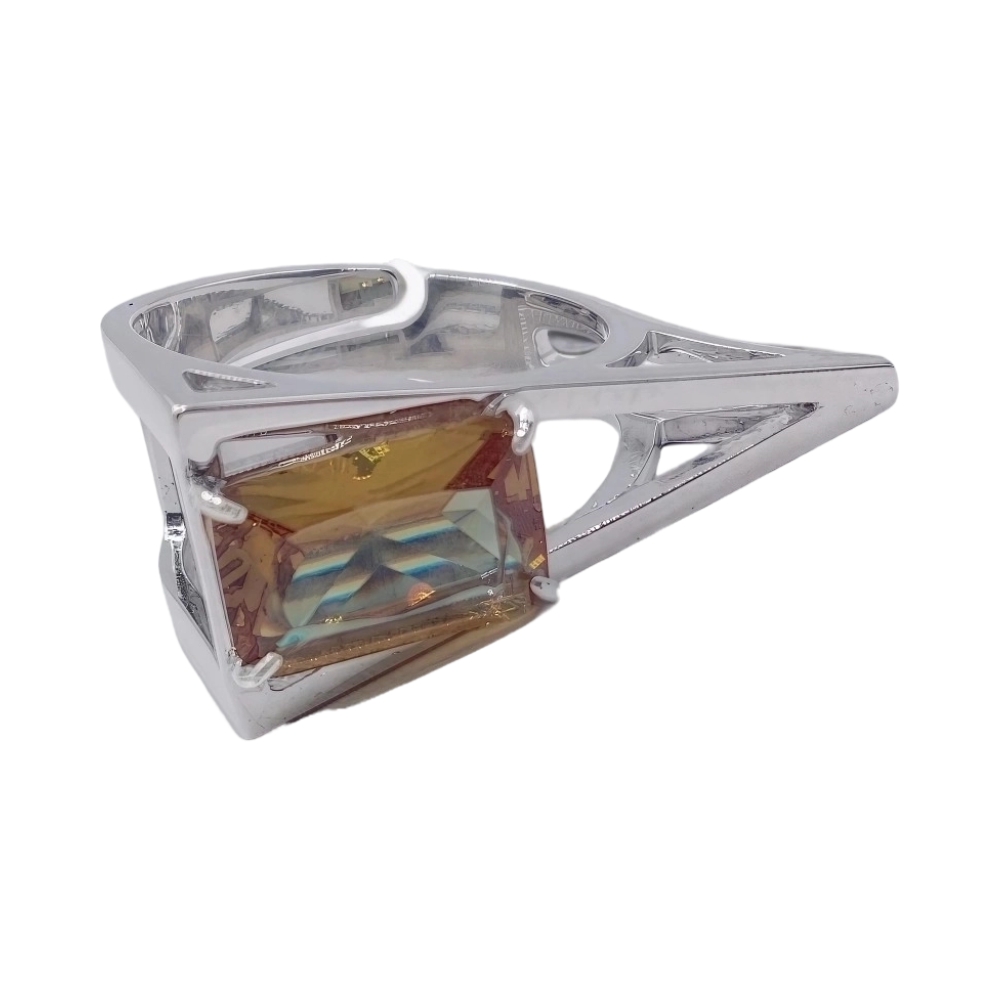 Бижутерное кольцо с ювелирными стразами Ювелирное изделие - Бижутерное кольцо с ювелирными стразами в магазине Best-Gold 148924