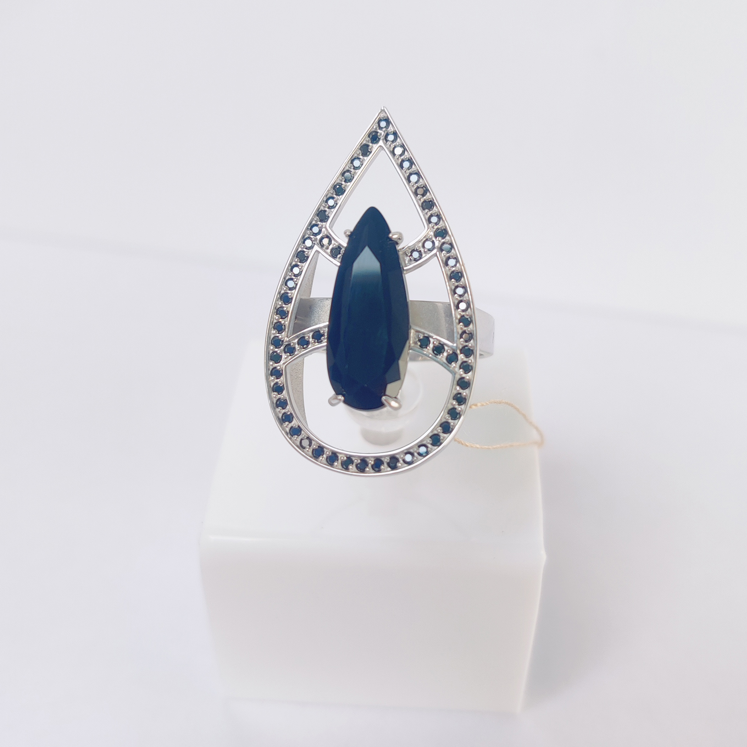 Ювелирное изделие - Бижутерное кольцо с фианитами в магазине Best-Gold 155226