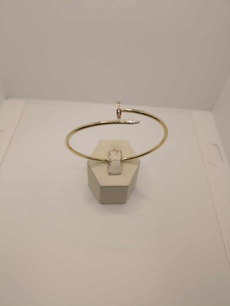 Ювелирное изделие - Браслет из желтого золота с фианитами в магазине Best-Gold 035045